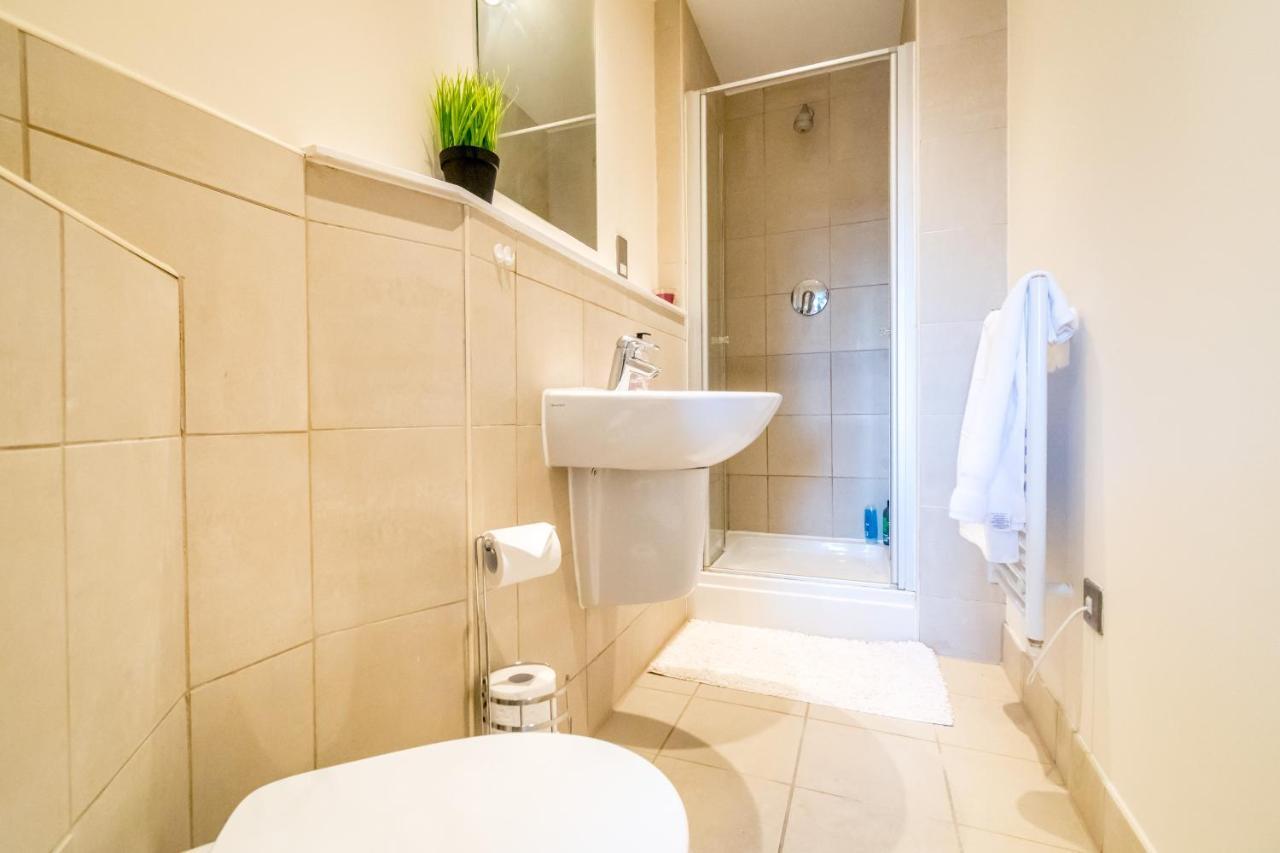 Spacious City 2 Bed, 2 Bath, Free Parking & Wifi Sheffield Zewnętrze zdjęcie